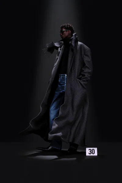 Look 30